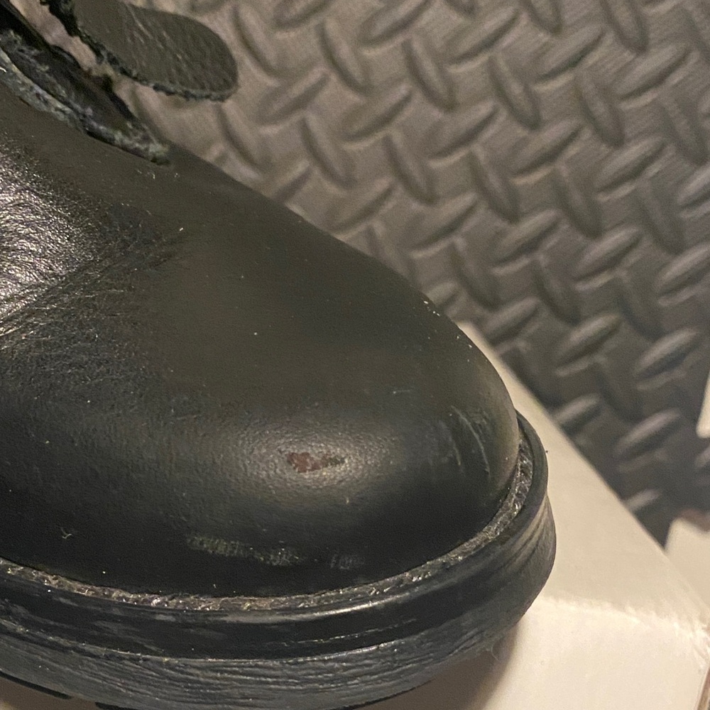 Steve Madden Bounti Black Leather Combat & Moto Boots - Size 6 (Pre-Owned, GC) - Picture 8 of 11